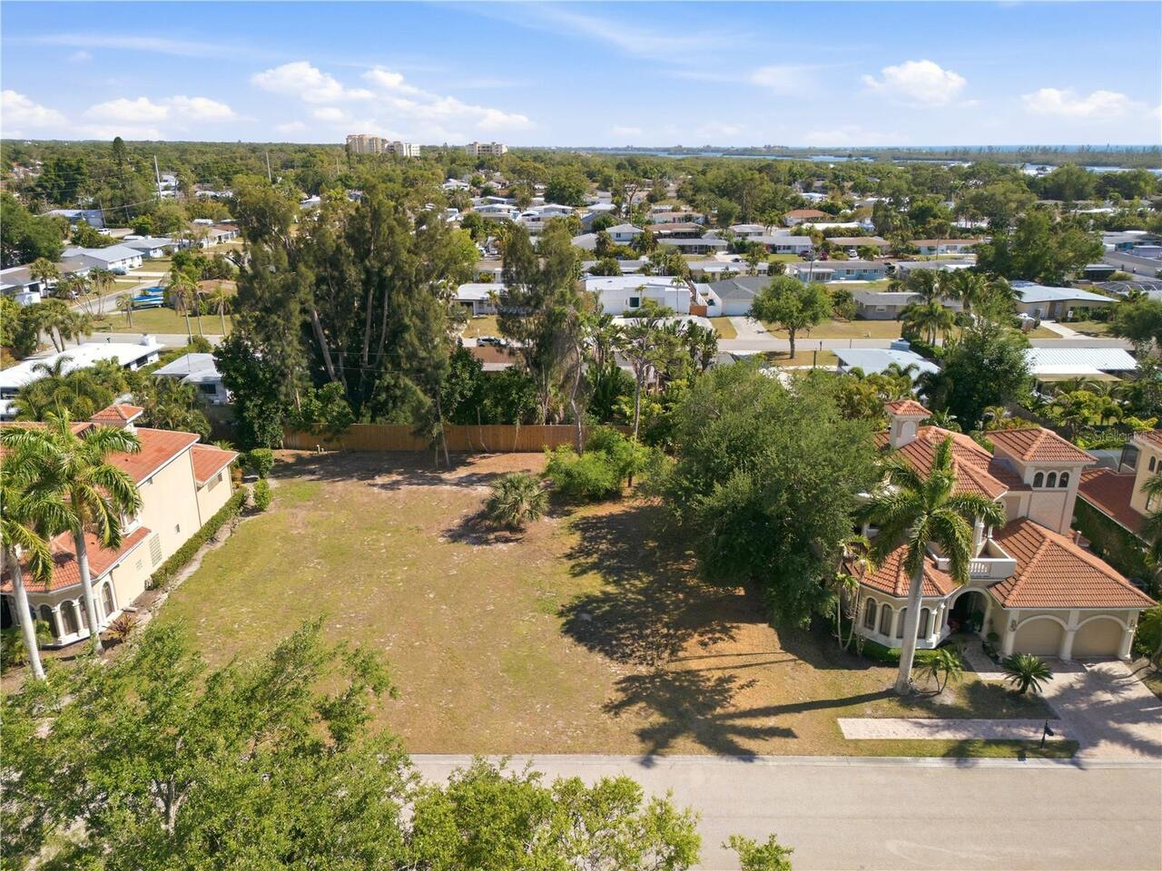 Listing Photo 8