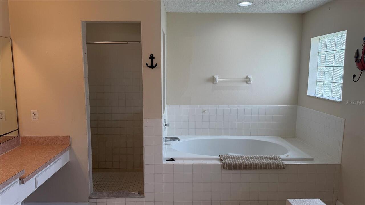 Listing Photo 20