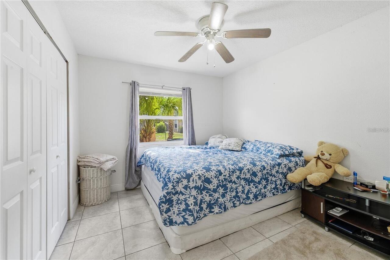Listing Photo 12