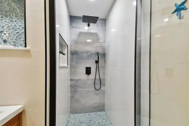 Listing Photo 28