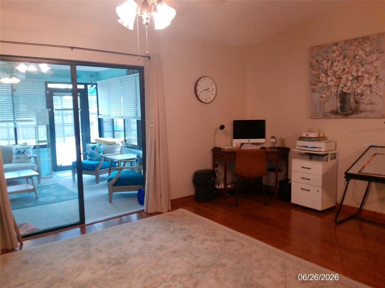 Listing Photo 11