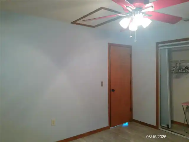 Listing Photo 14