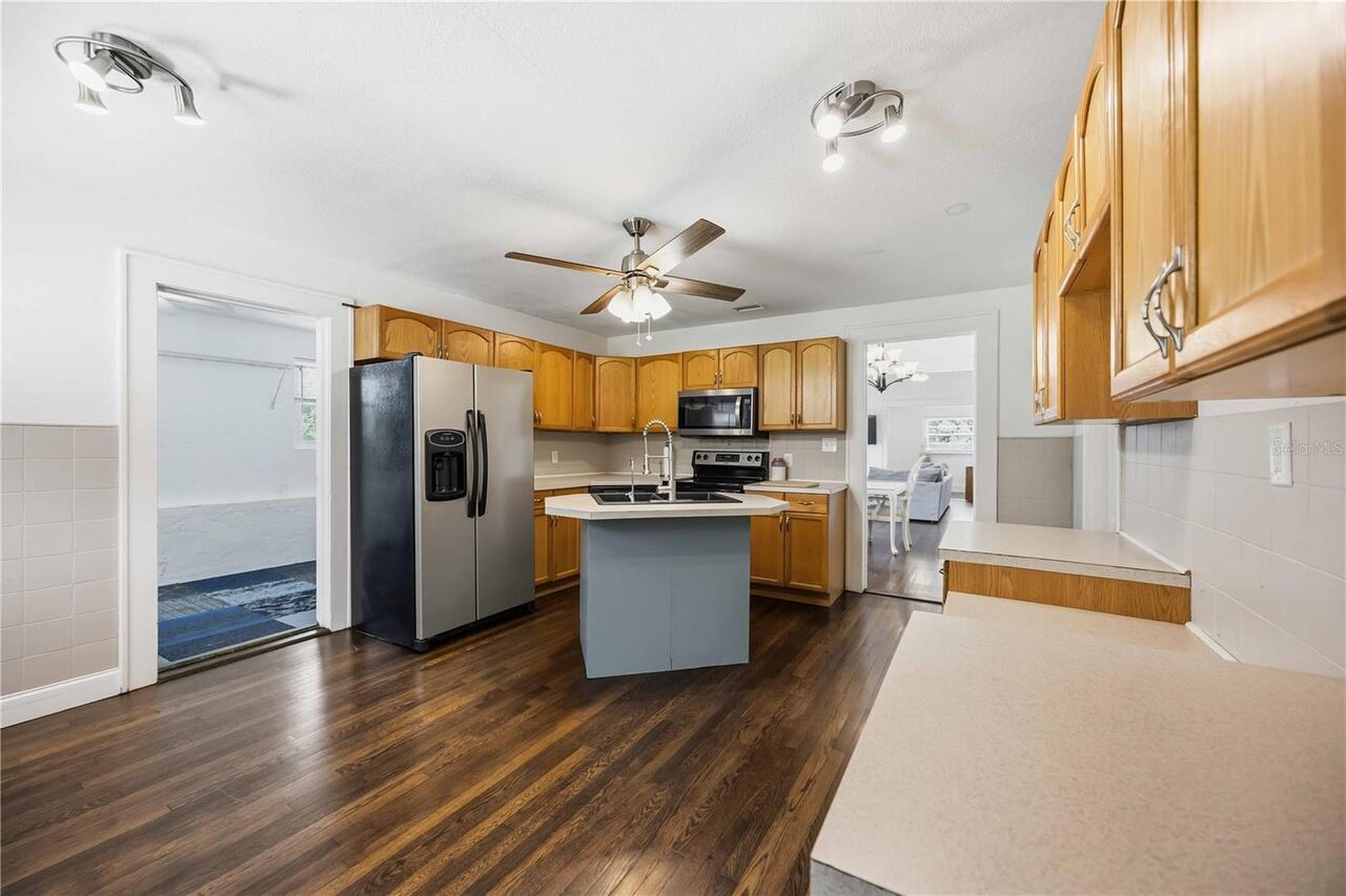 Listing Photo 17