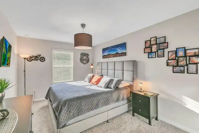 Listing Photo 6