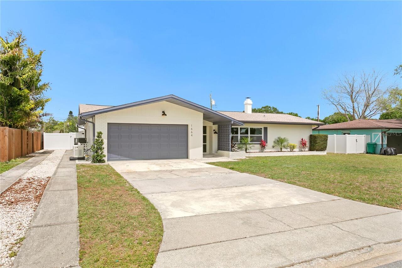Listing Photo 6