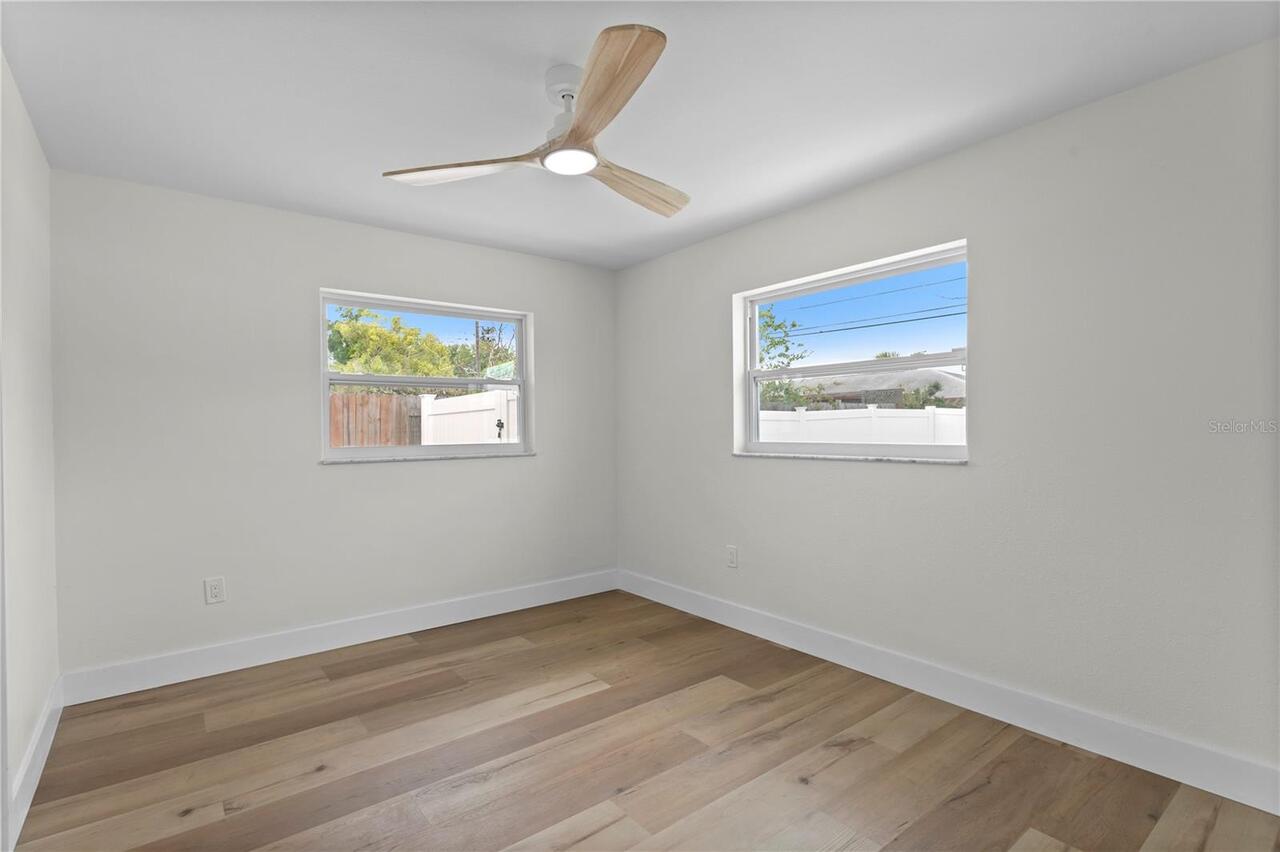 Listing Photo 33