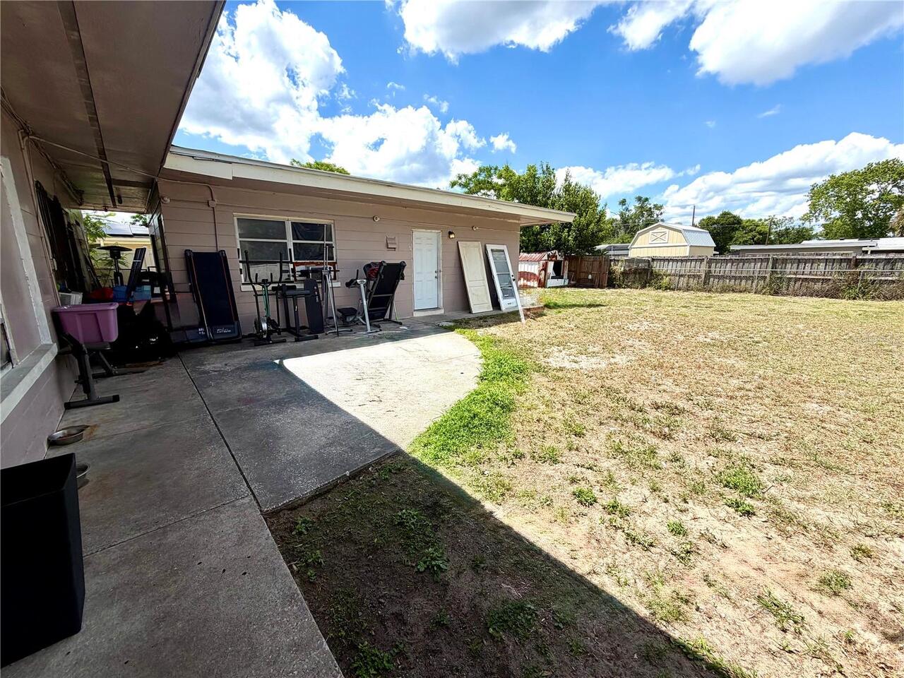 Listing Photo 15