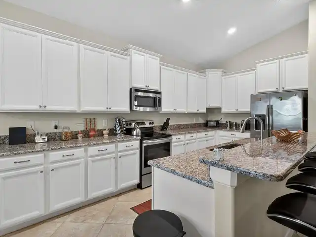 Listing Photo 19