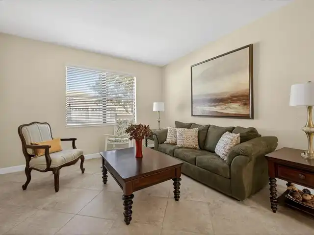 Listing Photo 24