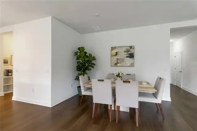 Listing Photo 23