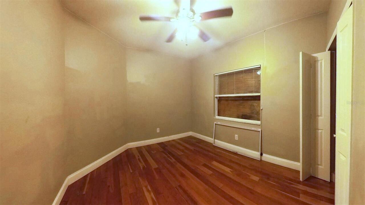 Listing Photo 37