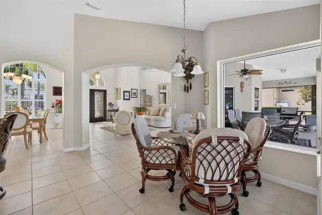 Listing Photo 16