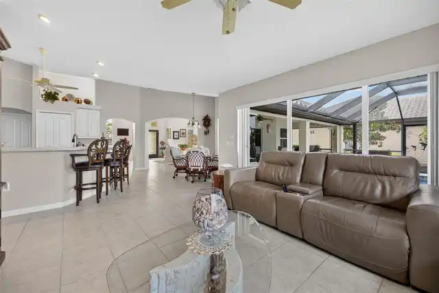 Listing Photo 25