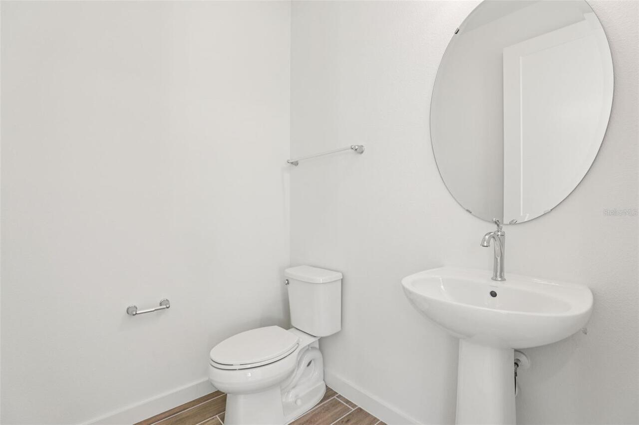 Listing Photo 32