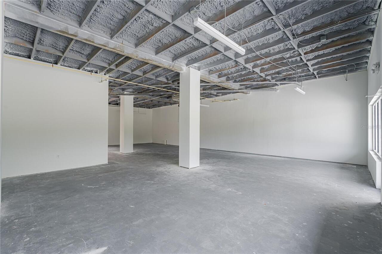 Listing Photo 10