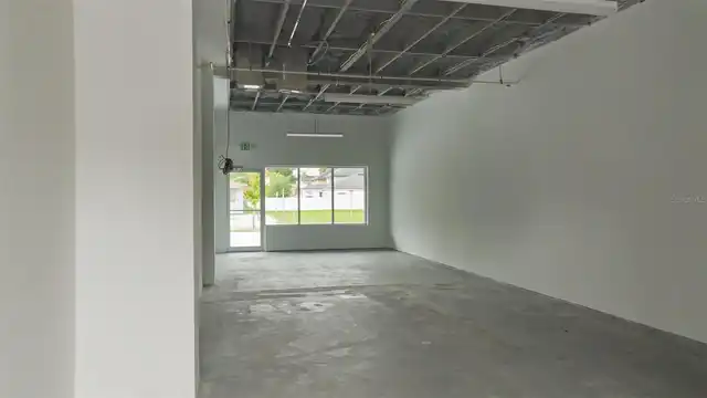 Listing Photo 16