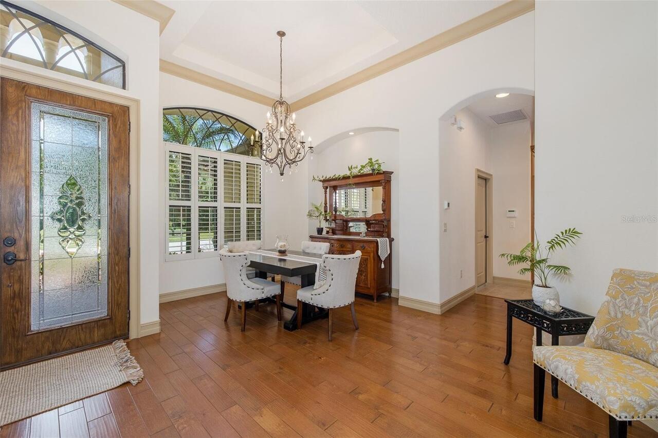 Listing Photo 8