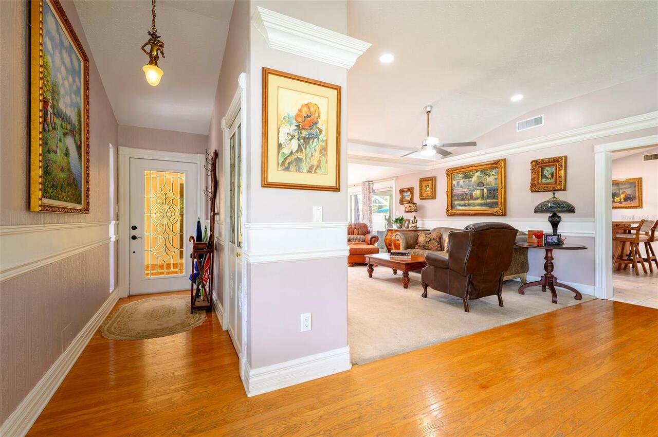 Listing Photo 10