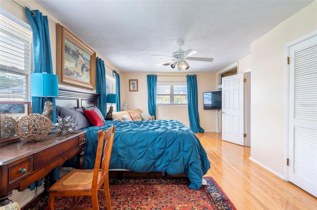 Listing Photo 37