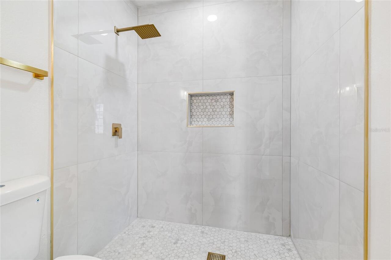 Listing Photo 26