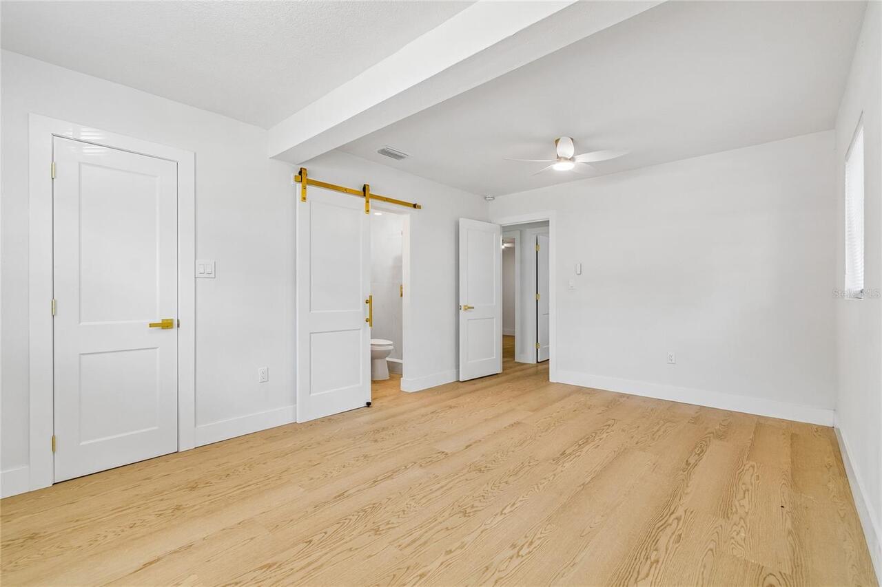Listing Photo 42