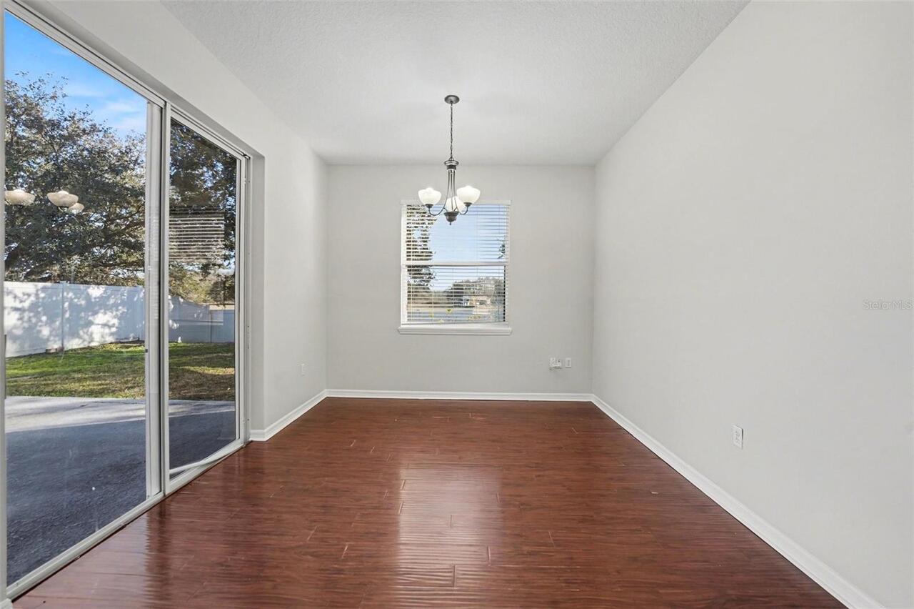 Listing Photo 8