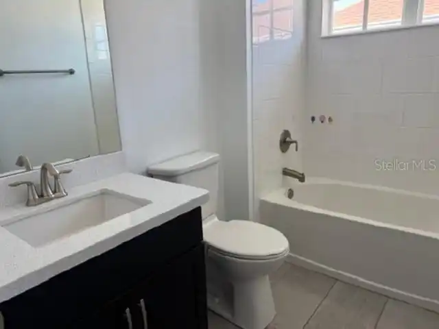 Listing Photo 11