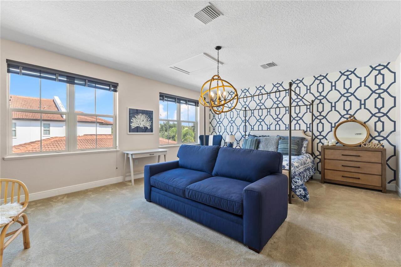 Listing Photo 43