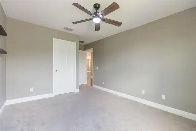 Listing Photo 31