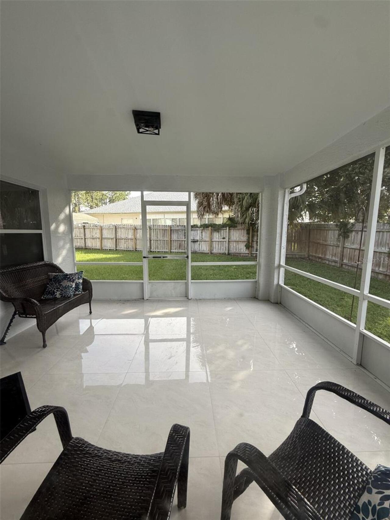 Listing Photo 24