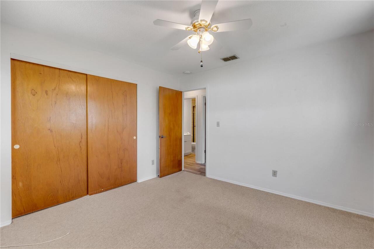 Listing Photo 37