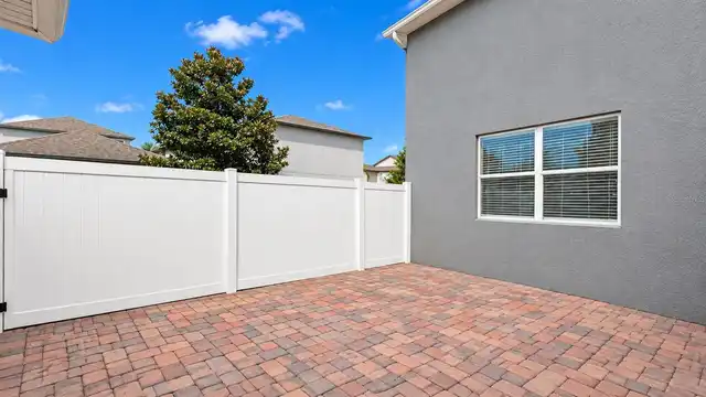 Listing Photo 38