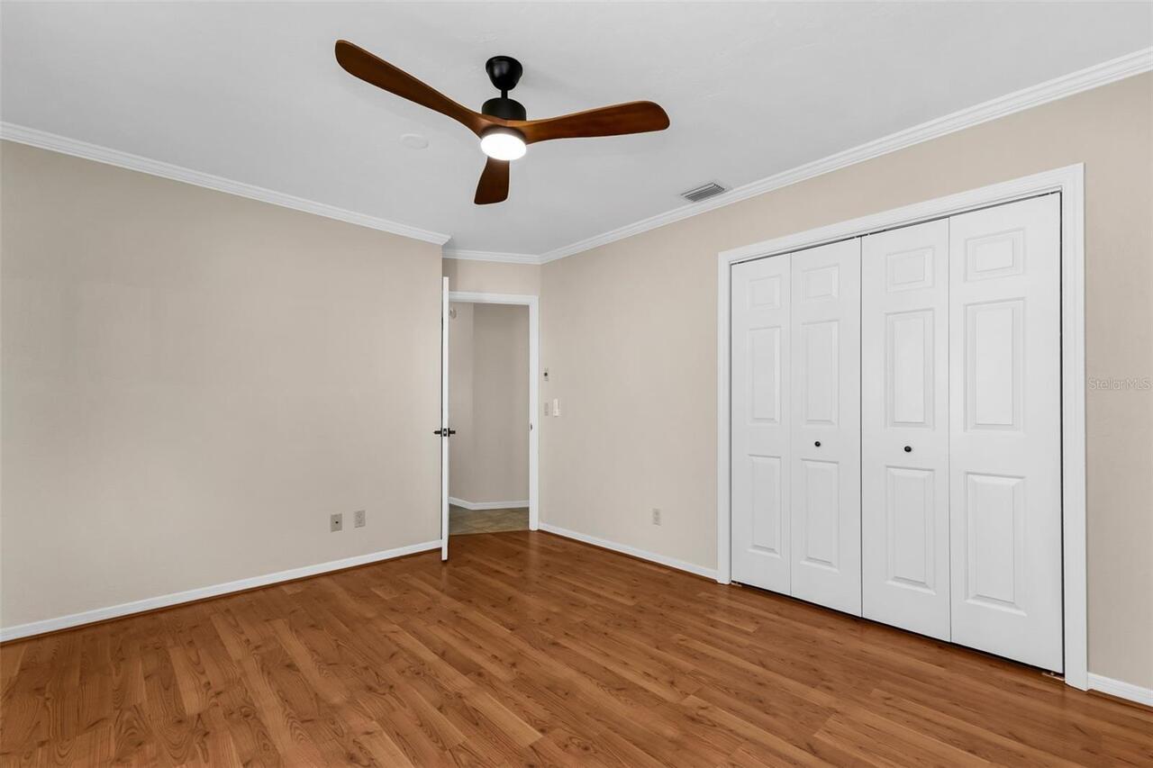 Listing Photo 20