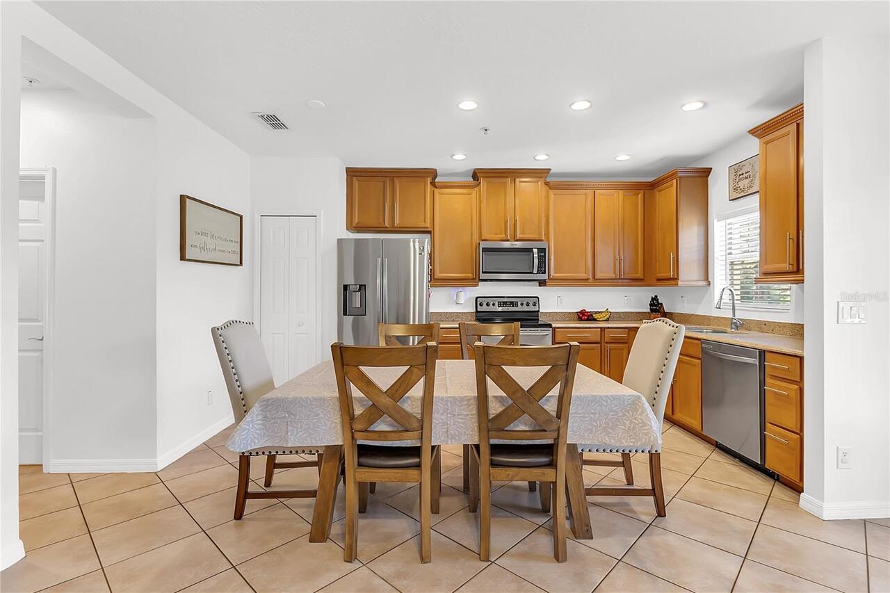 Listing Photo 8