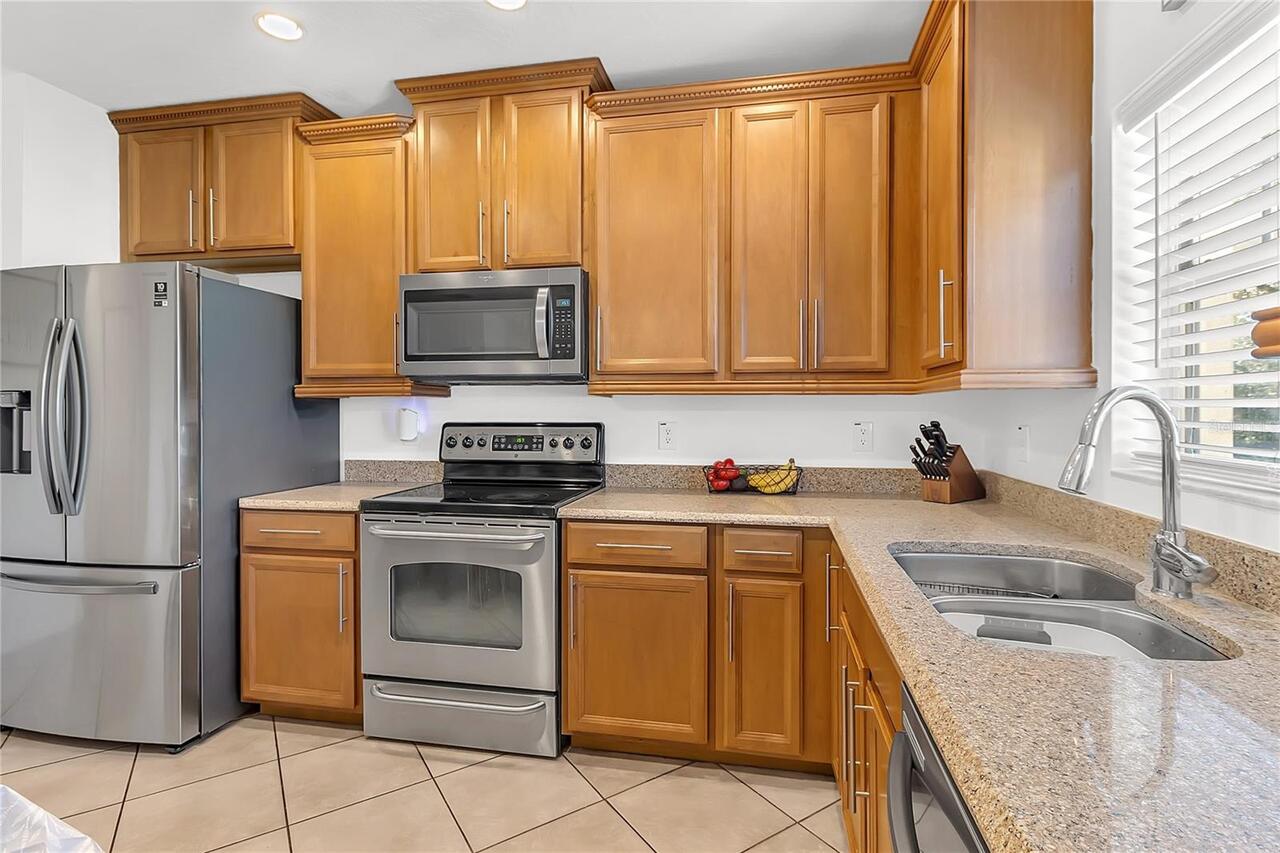 Listing Photo 11