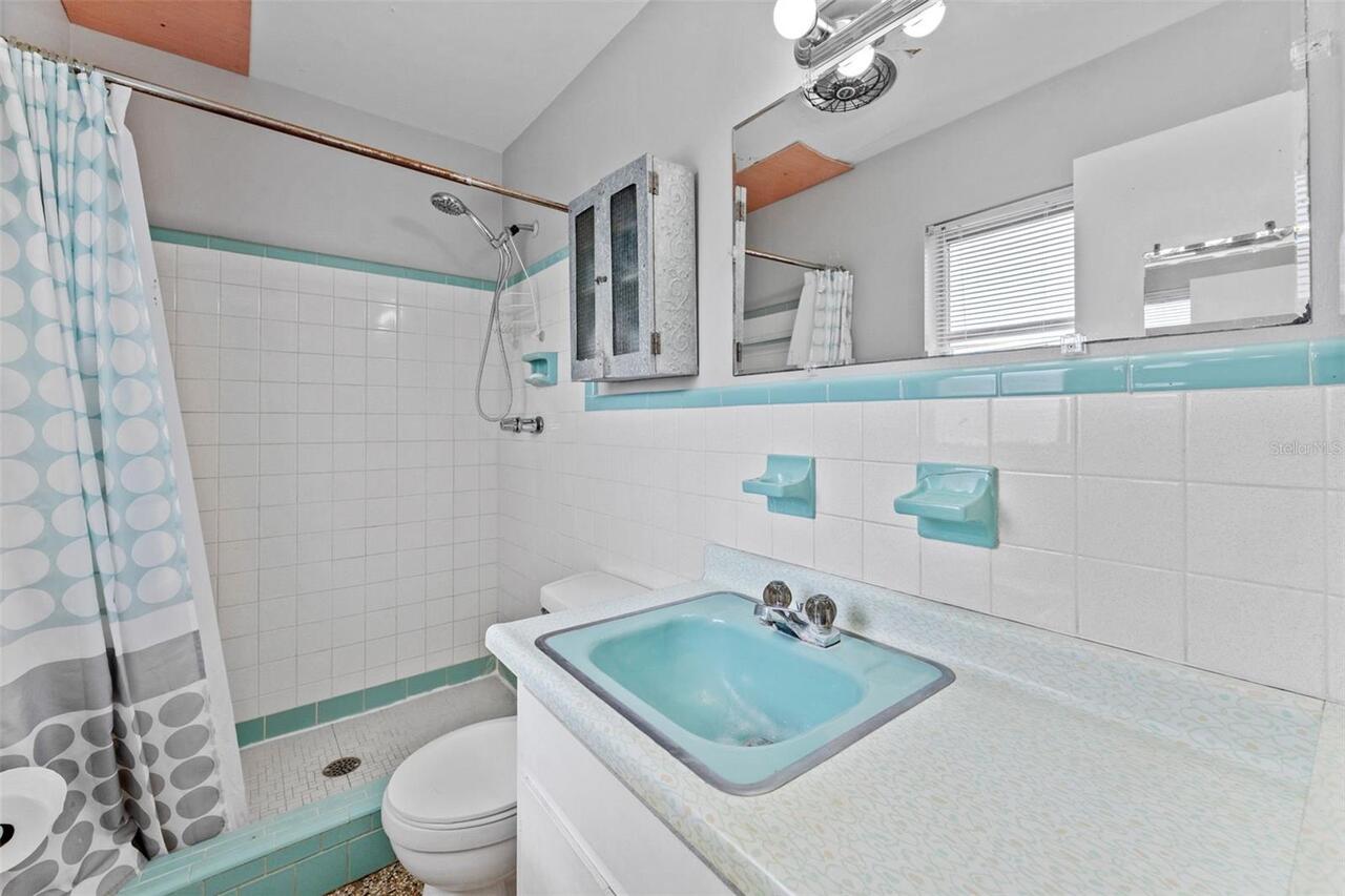 Listing Photo 17