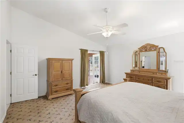 Listing Photo 24