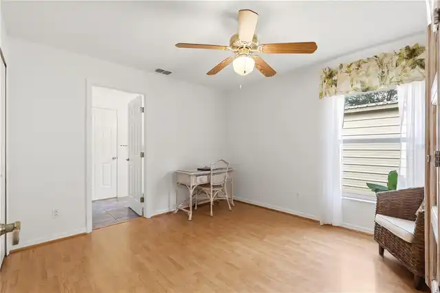 Listing Photo 32