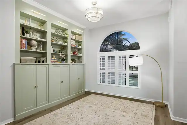 Listing Photo 15