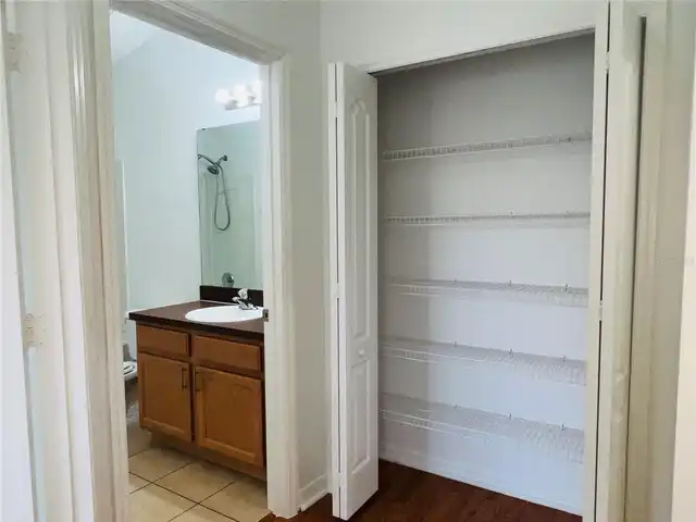 Listing Photo 9