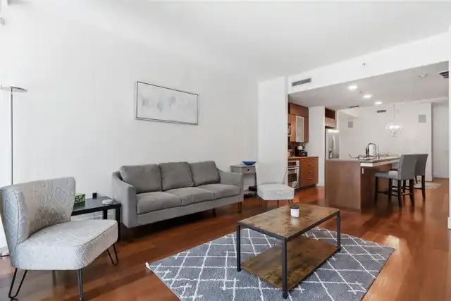 Listing Photo 7