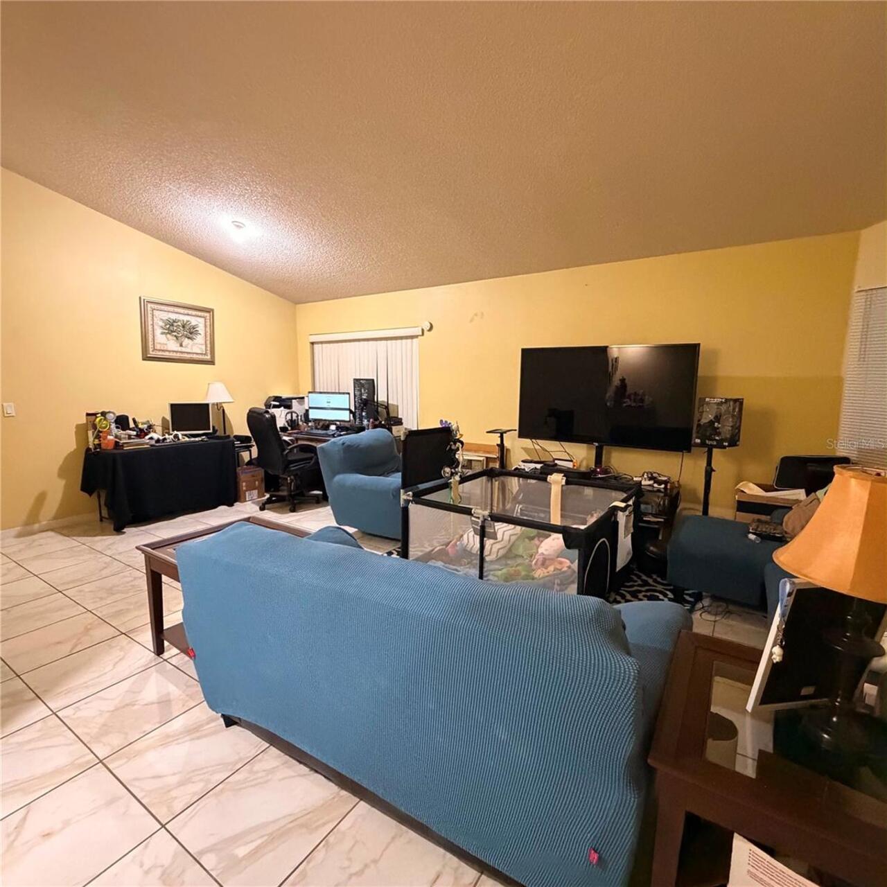 Listing Photo 8