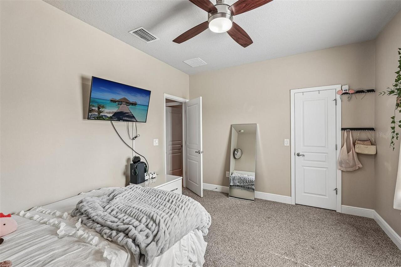Listing Photo 37