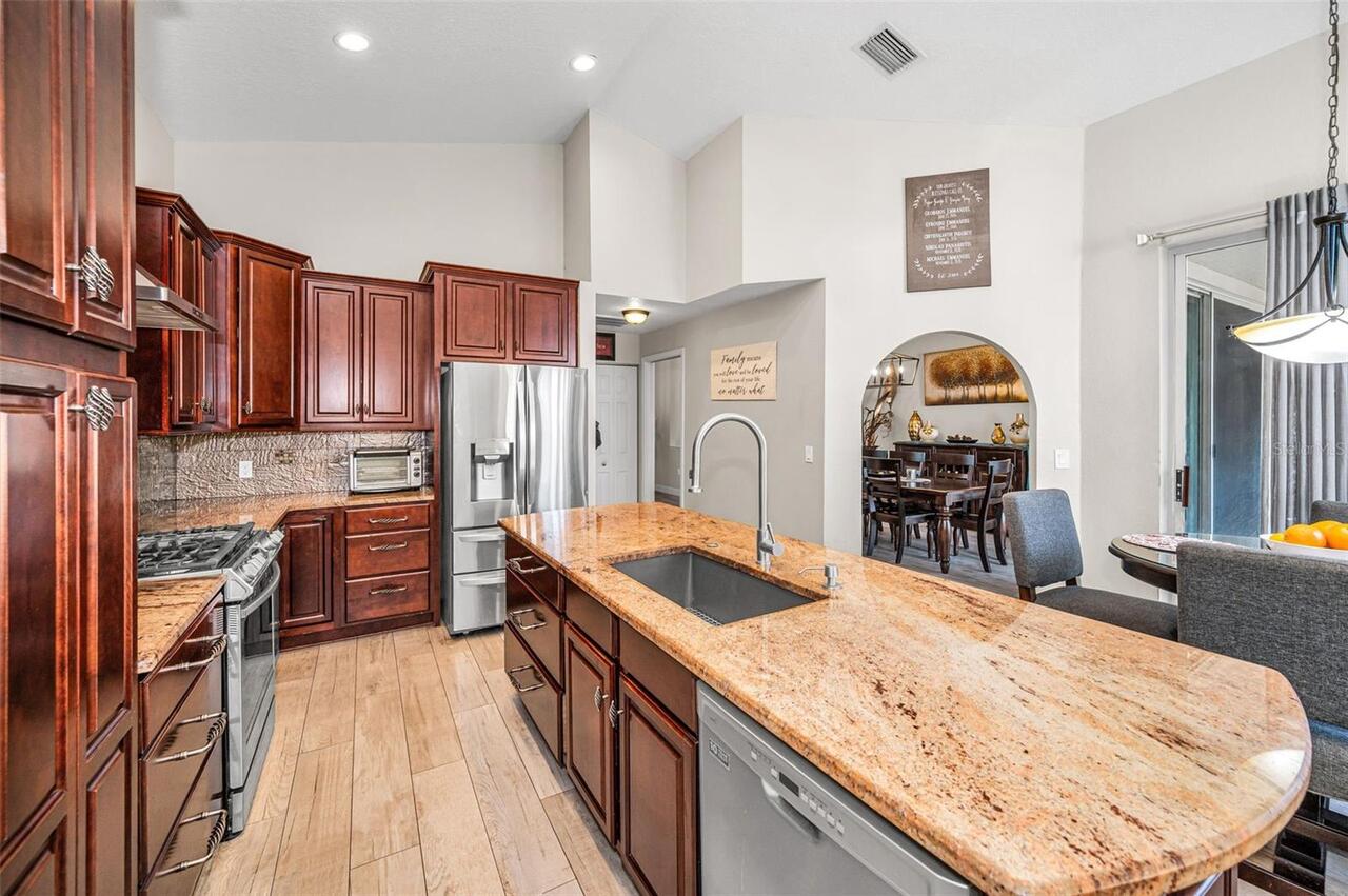 Listing Photo 19