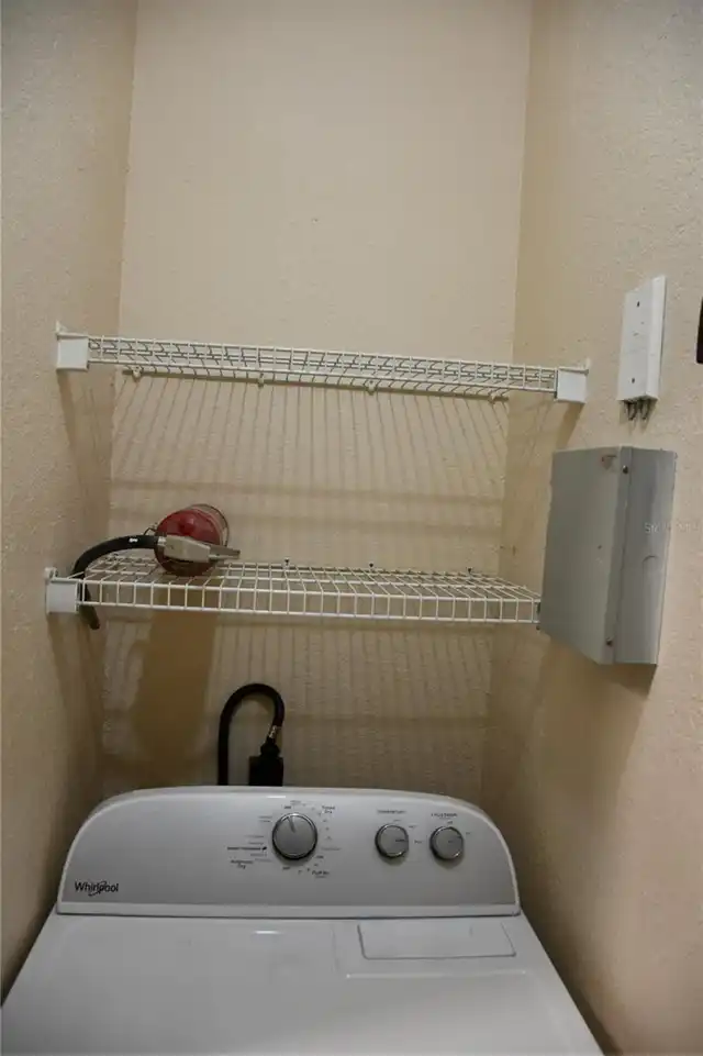 Listing Photo 12