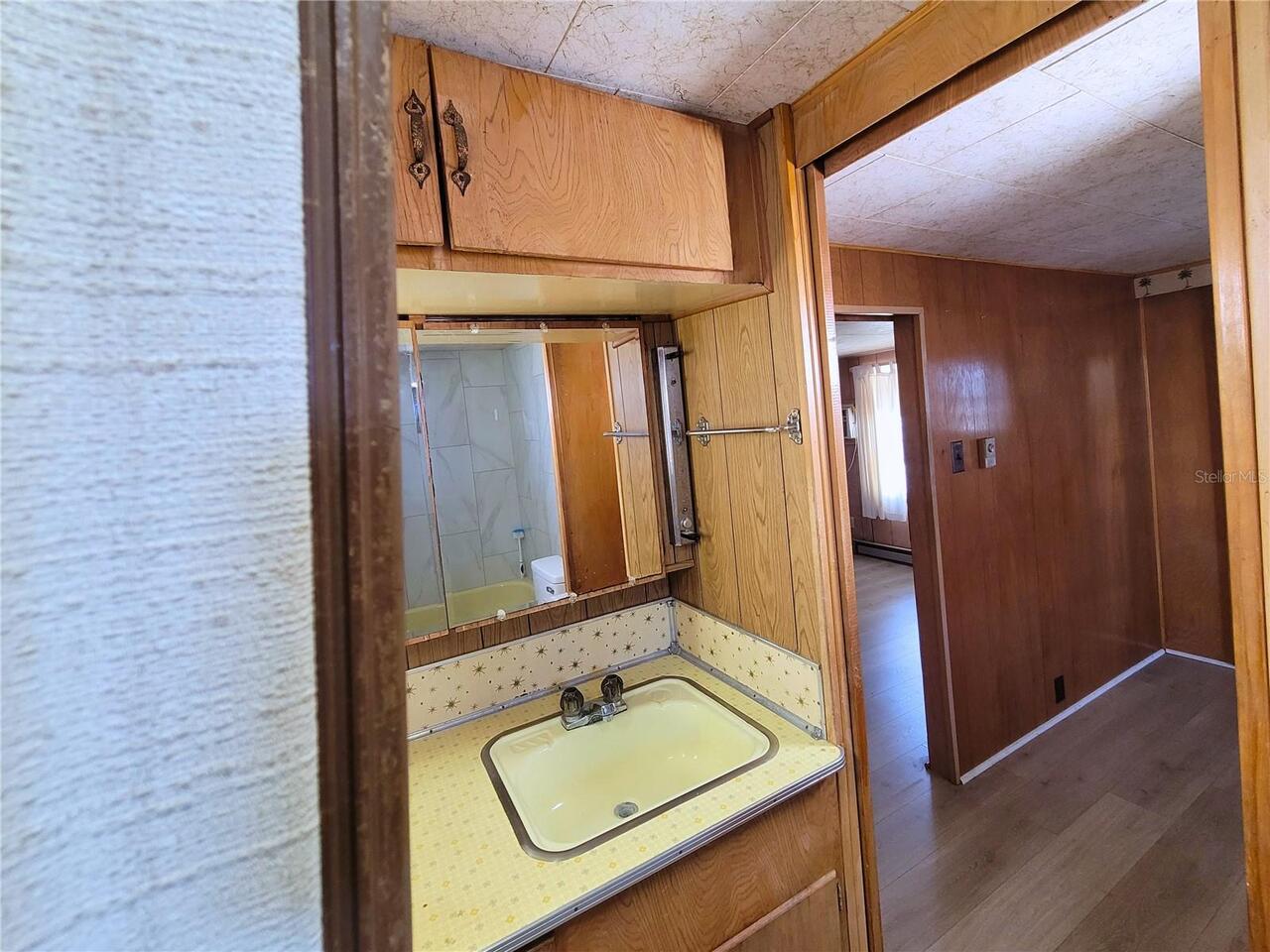 Listing Photo 16