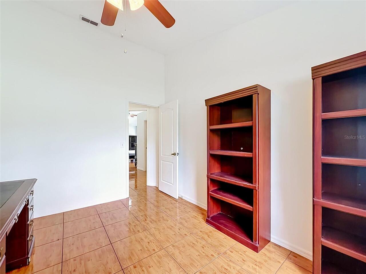 Listing Photo 16