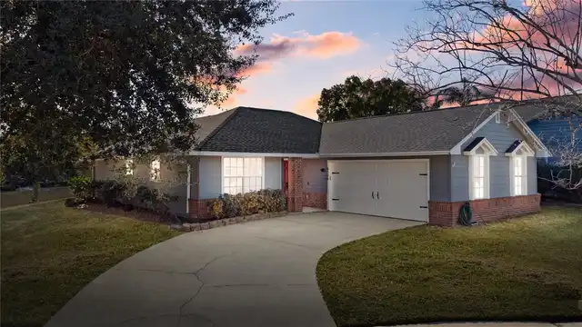 Listing Photo 18