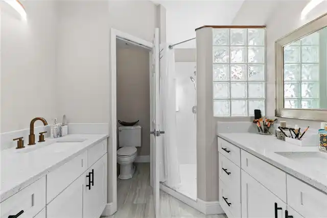 Listing Photo 23