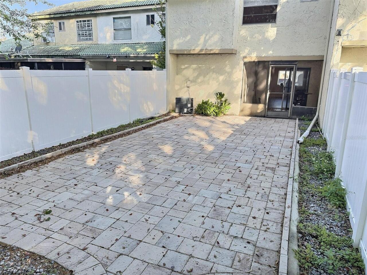 Listing Photo 18